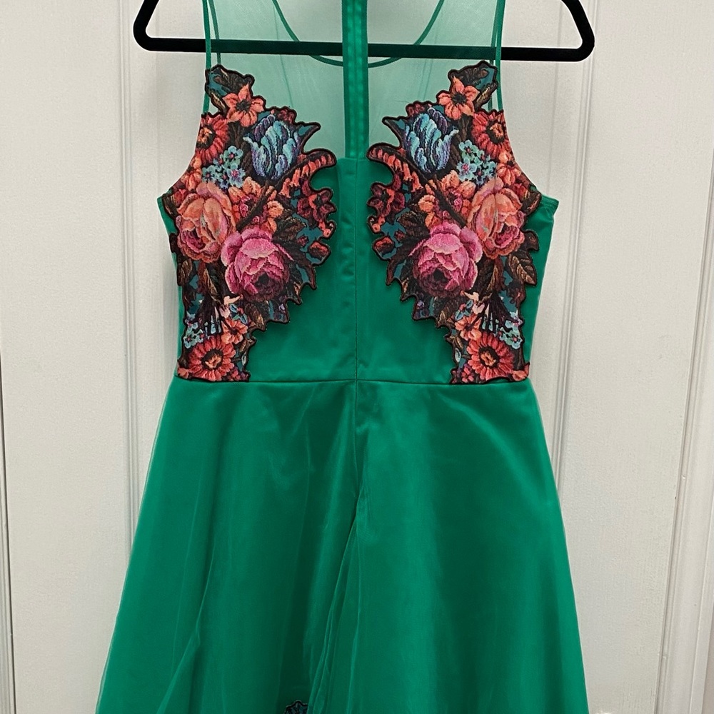 Sachin & Babi Emerald Green dress size 10